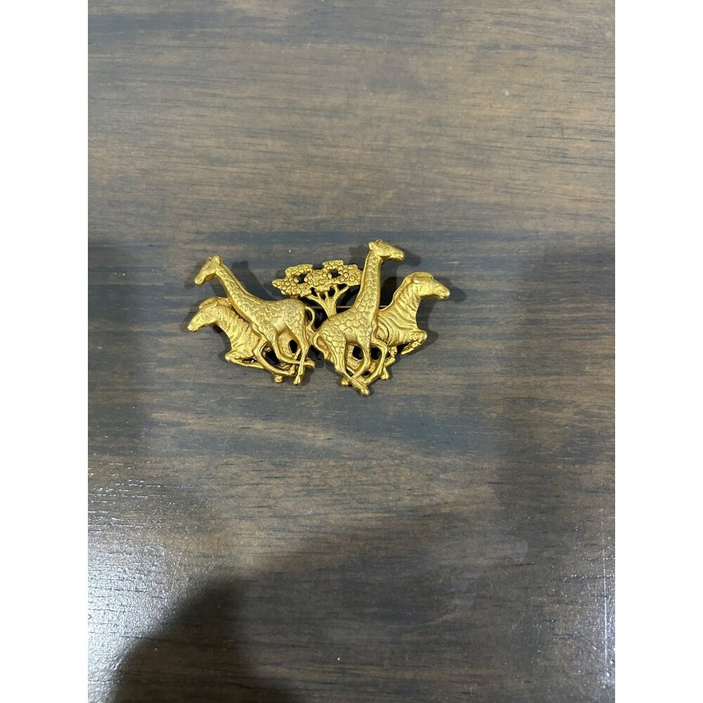 Vintage Ajc Gold Tone Giraffe And Zebra Brooch Pi… - image 2